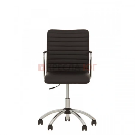 Офисное кресло Таск